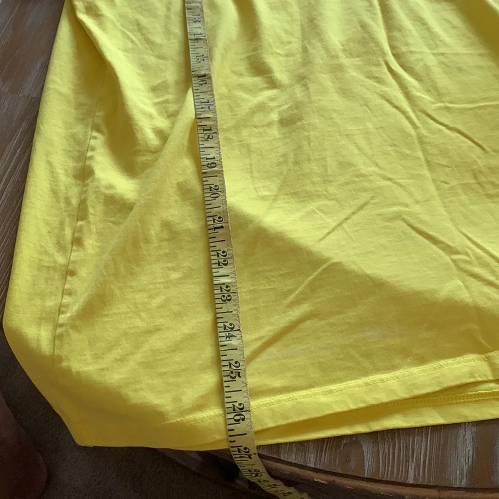 💛 Tee - Picture 5 of 5